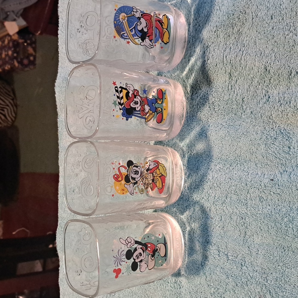 Mcdonalds Disney collectors cups
